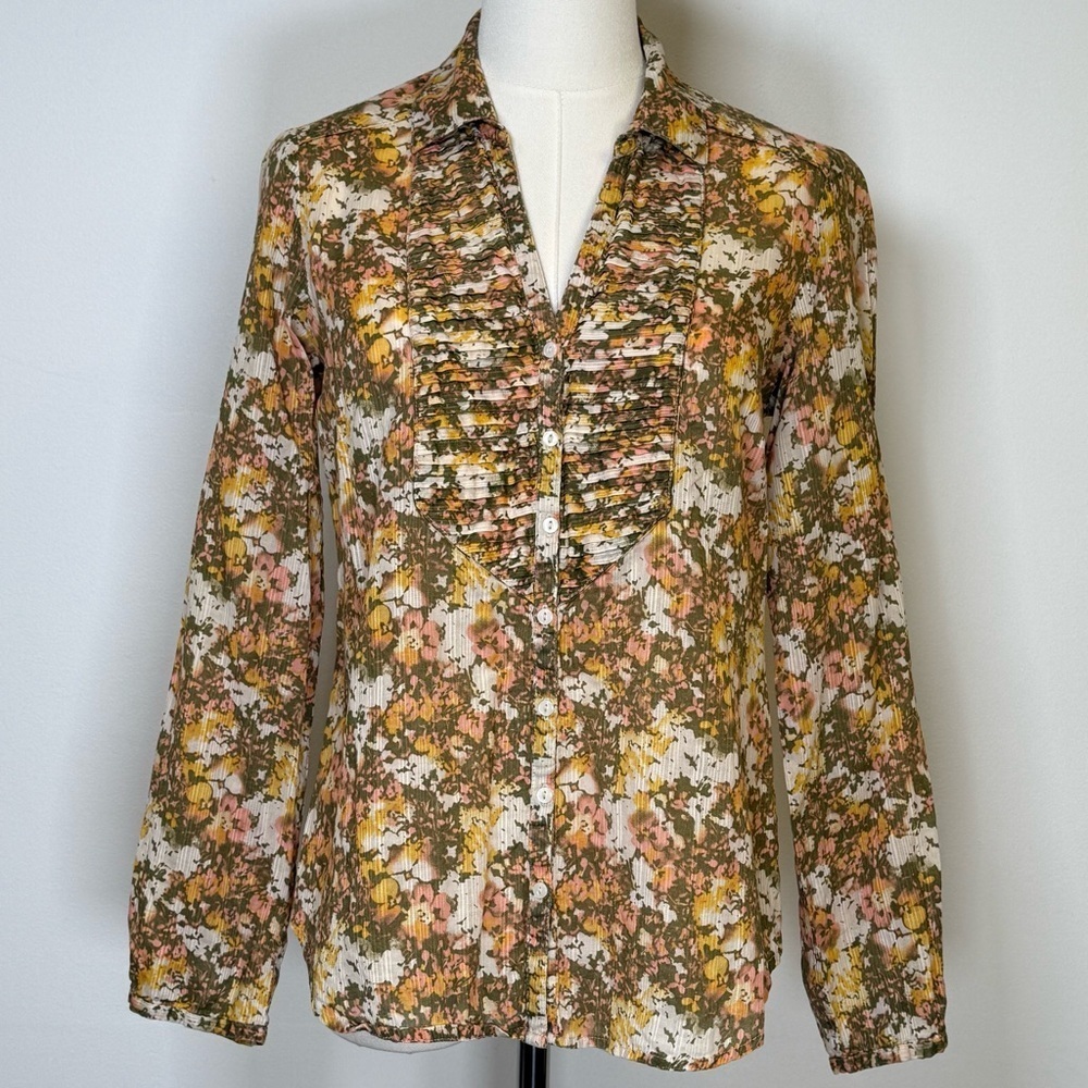 Eddie Bauer Floral Button-Up Blouse Pin Tucked Detail Women’s Size Petite Small